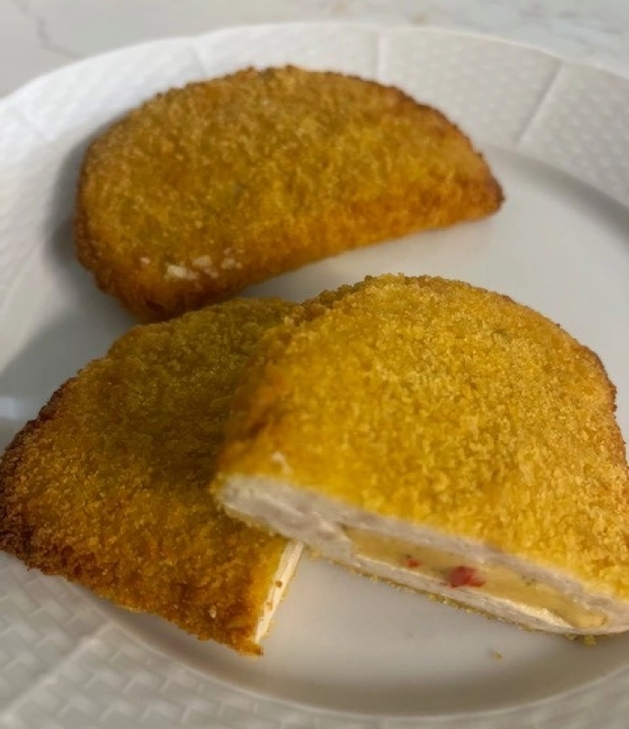 Kuřecí kapsa se sýrem a chilli 