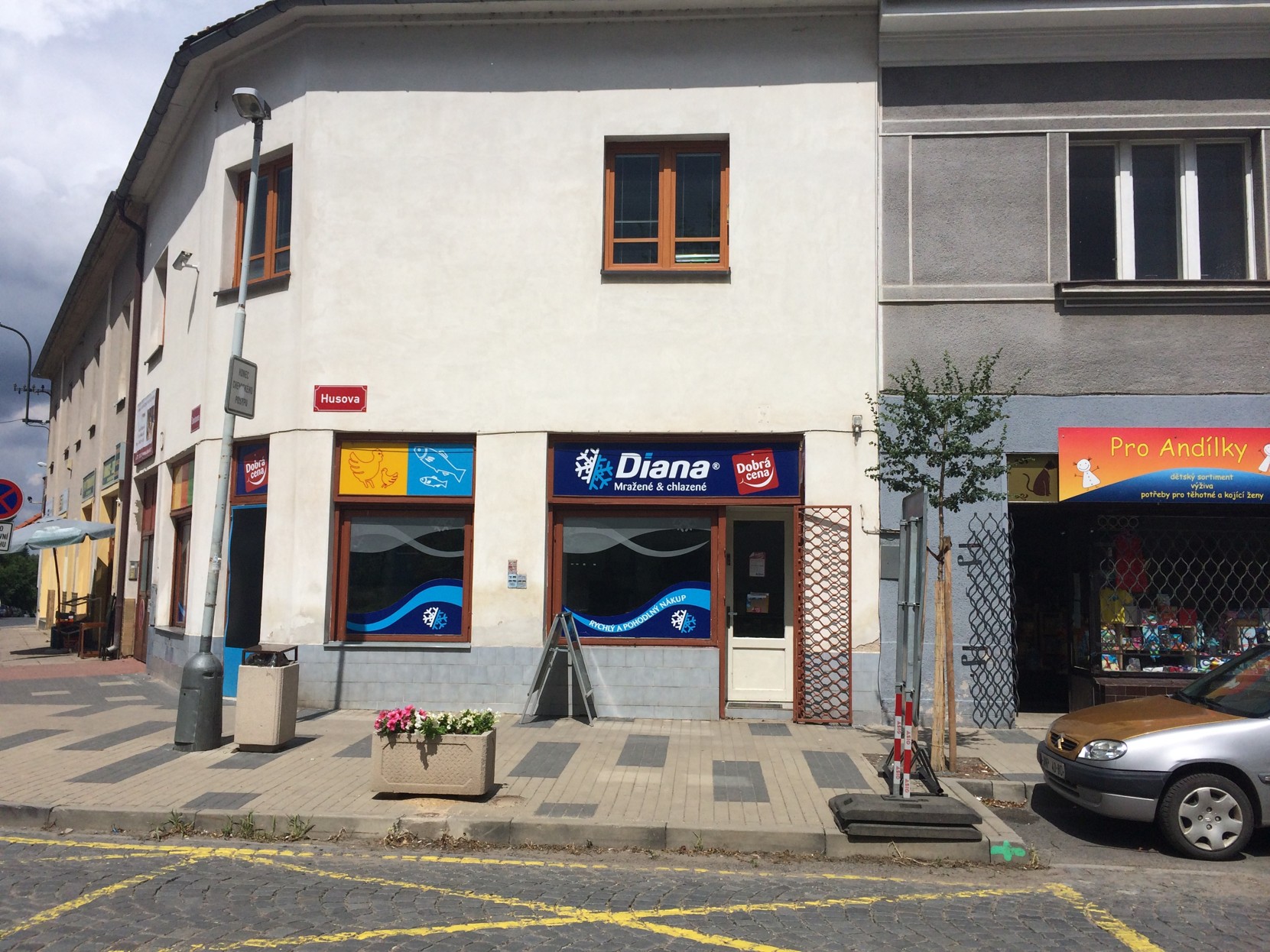 prodejna &Uacute;valy